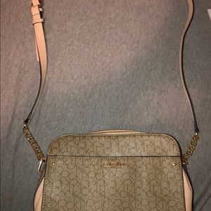 Calvin Klein Crossbody